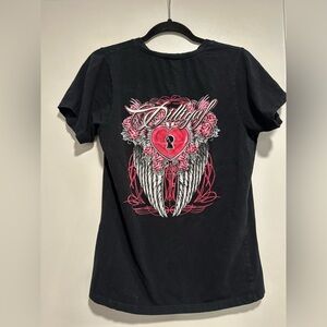Bohica Bill Woman’s Sz: XL Dilligaf "Key to My Heart" V-neck Graphic t-shirt.